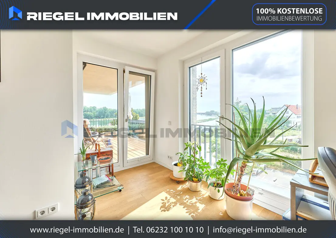 Sie hier? Wir auch! Wohnen, wo andere Urlaub machen ! Exklusivität mit Wasserblick aus allen Zimmern – Bild 20