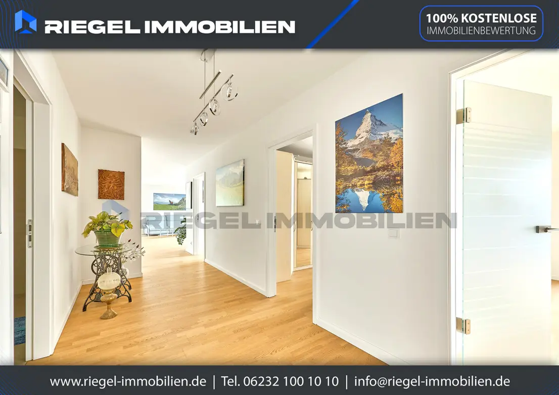 Sie hier? Wir auch! Wohnen, wo andere Urlaub machen ! Exklusivität mit Wasserblick aus allen Zimmern – Bild 12