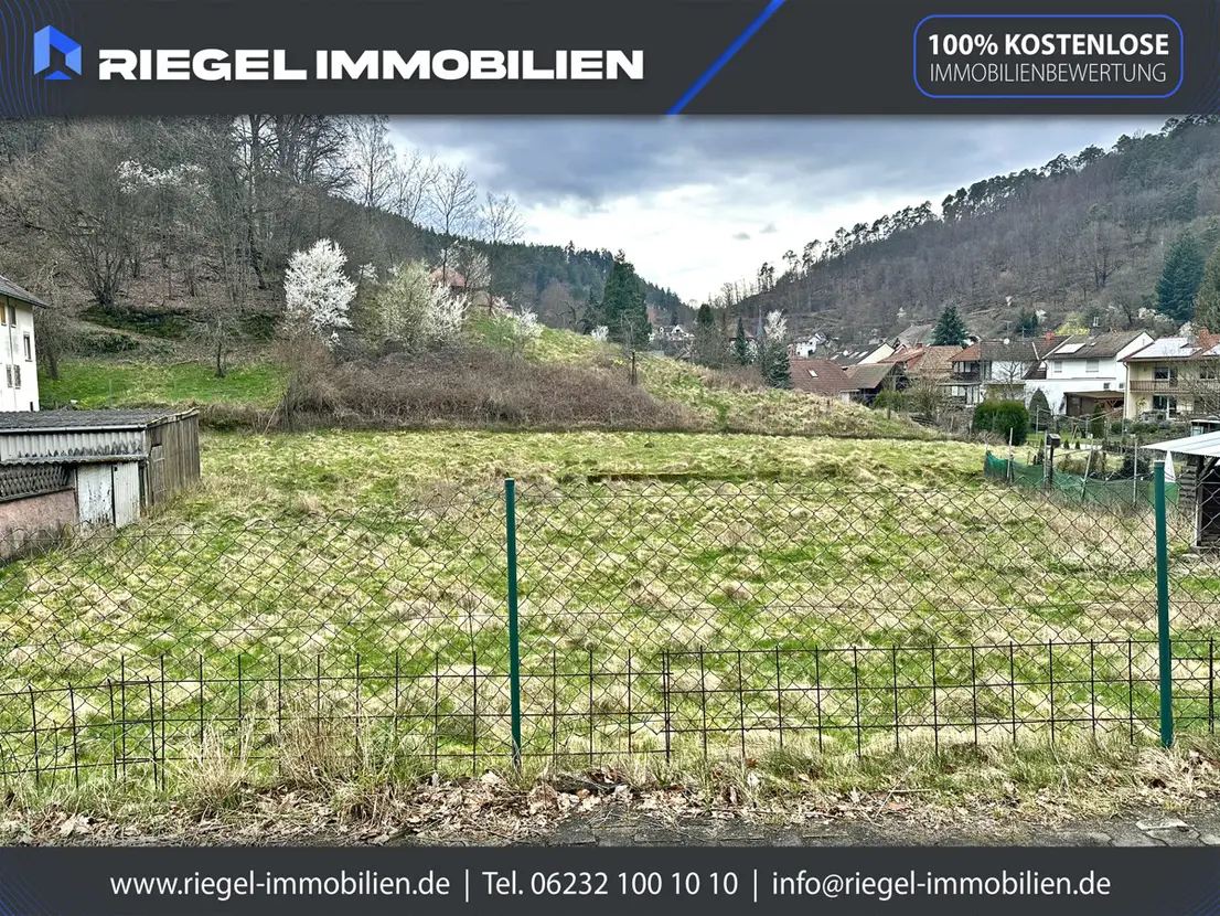 Sie hier? Wir auch! Attraktiver, 1.511 m² großer Bauplatz mit zwei Garagen – Bild 4